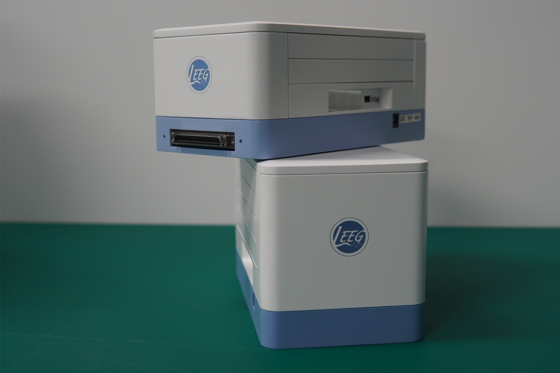 科研级高性能脑电